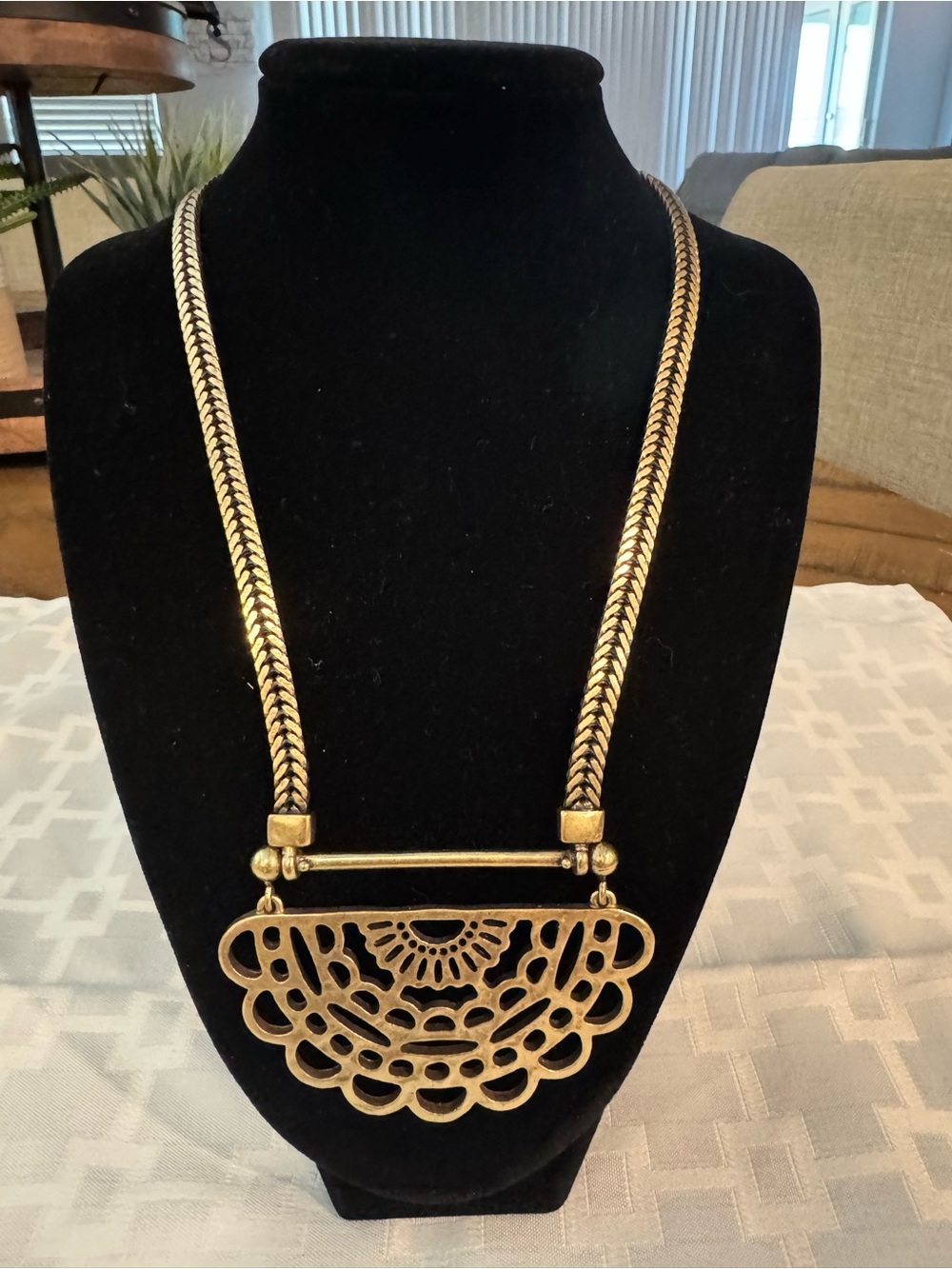 Vintage Lucky Brand statement necklace